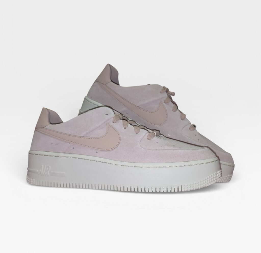 Nike Air Force 1 Sage Low